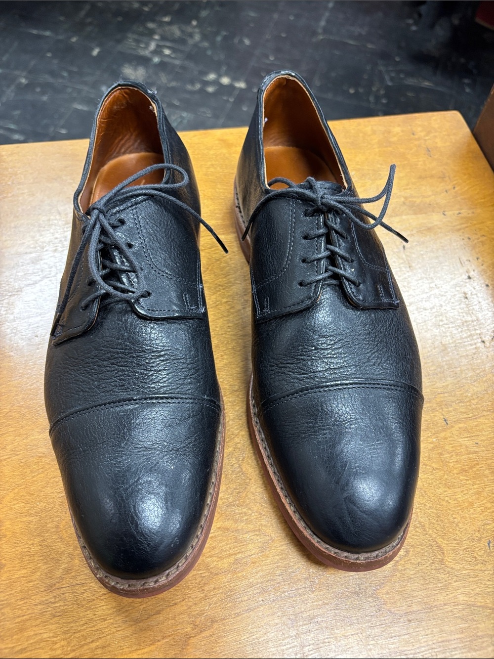 Allen Edmonds Black Leather Cap-Toe Derby Shoes